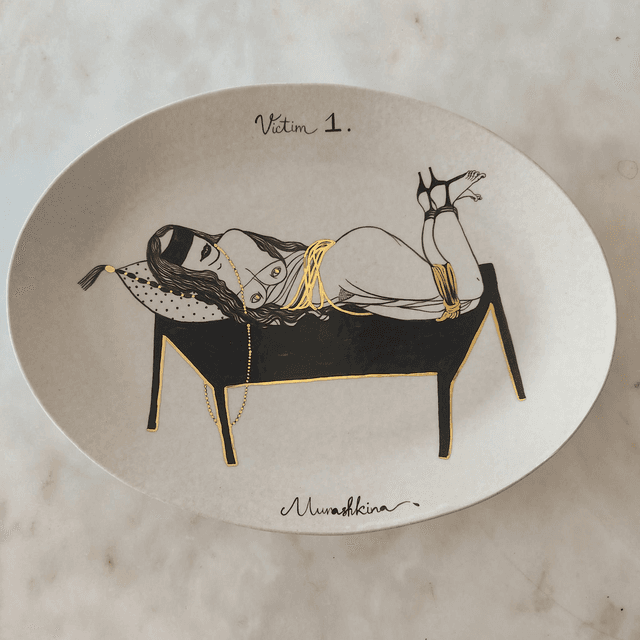 Nina Murashkina &quot;Victim 1&quot; ceramic plate